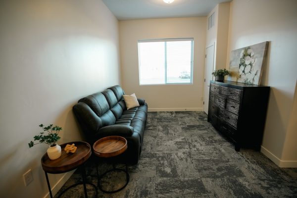 Livingroom_1 Spacious assisted living suite at Saratoga View Senior Living